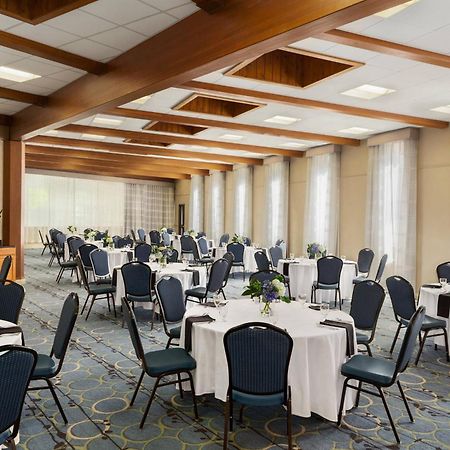 Delta Hotels By Marriott Helena Colonial エクステリア 写真