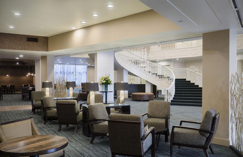 Delta Hotels By Marriott Helena Colonial エクステリア 写真