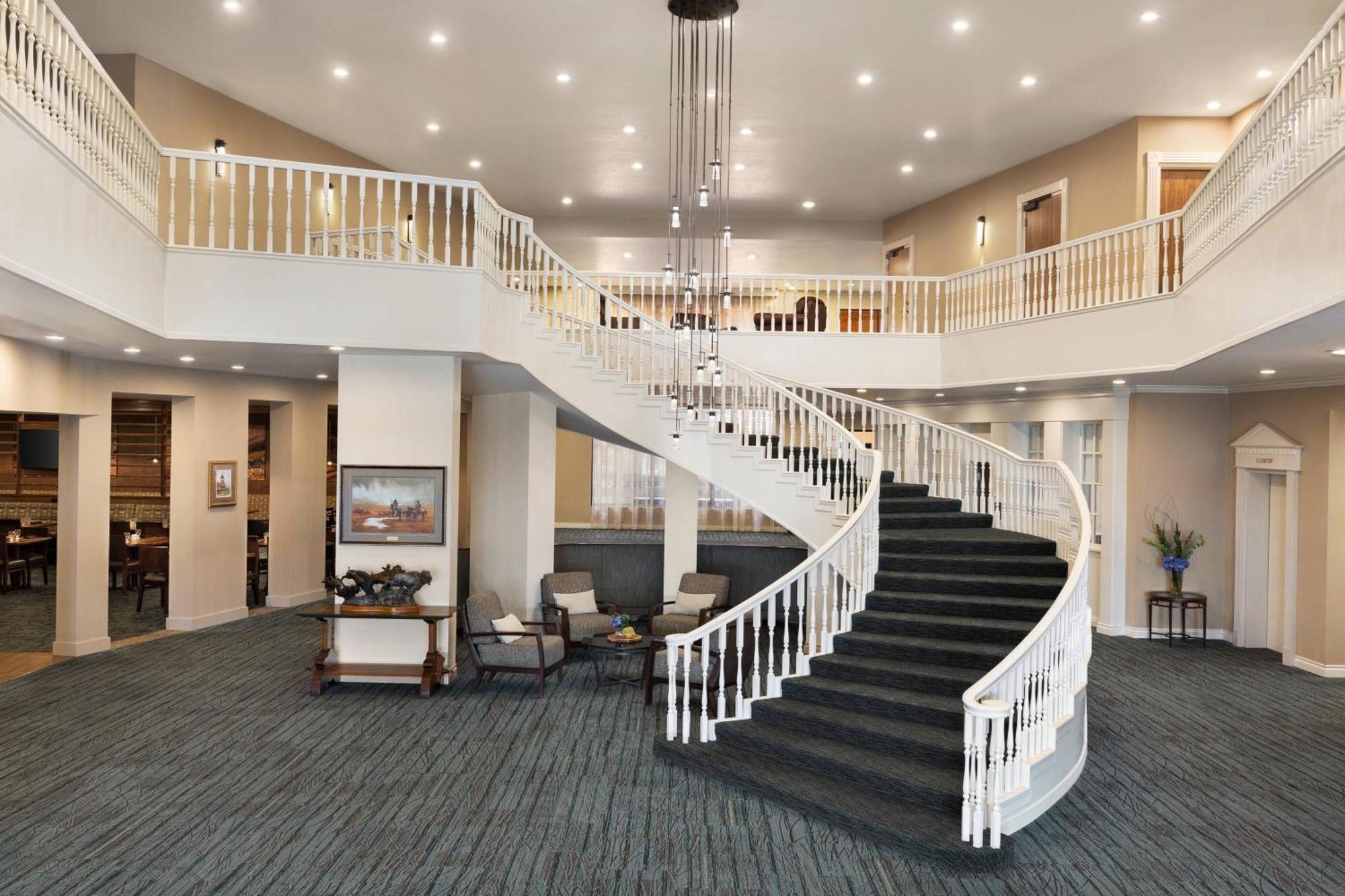 Delta Hotels By Marriott Helena Colonial エクステリア 写真