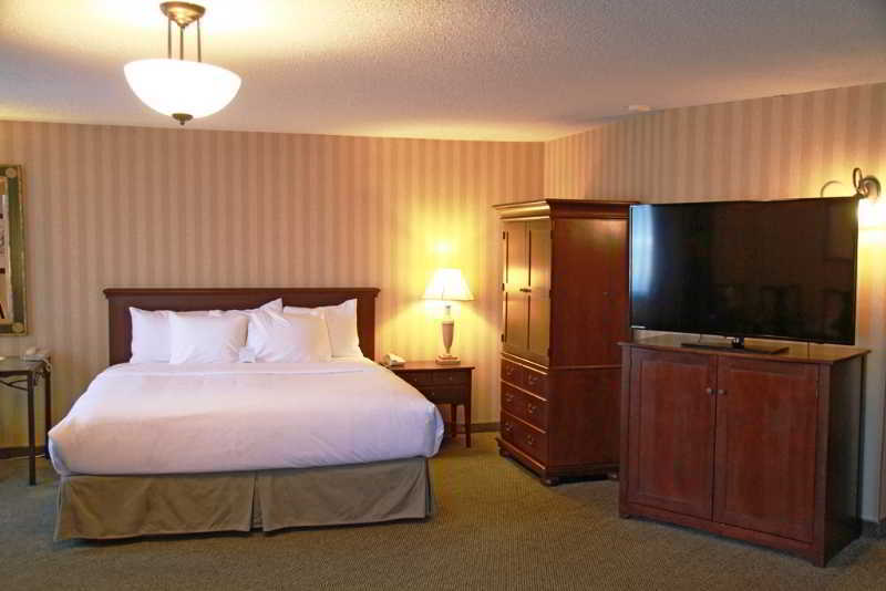 Delta Hotels By Marriott Helena Colonial エクステリア 写真